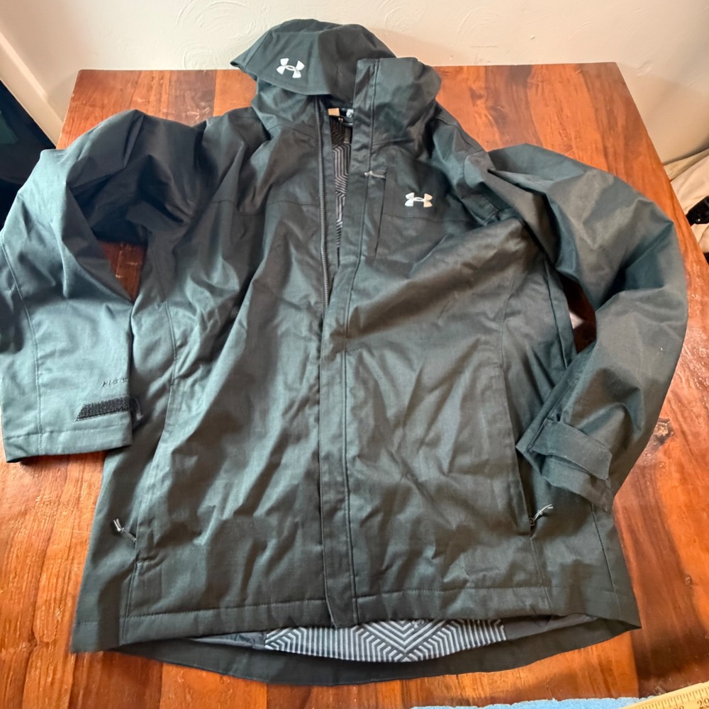 Under Armour ColdGear Infrared Hooded Jacket Black Mens Large Loose Fit Shell